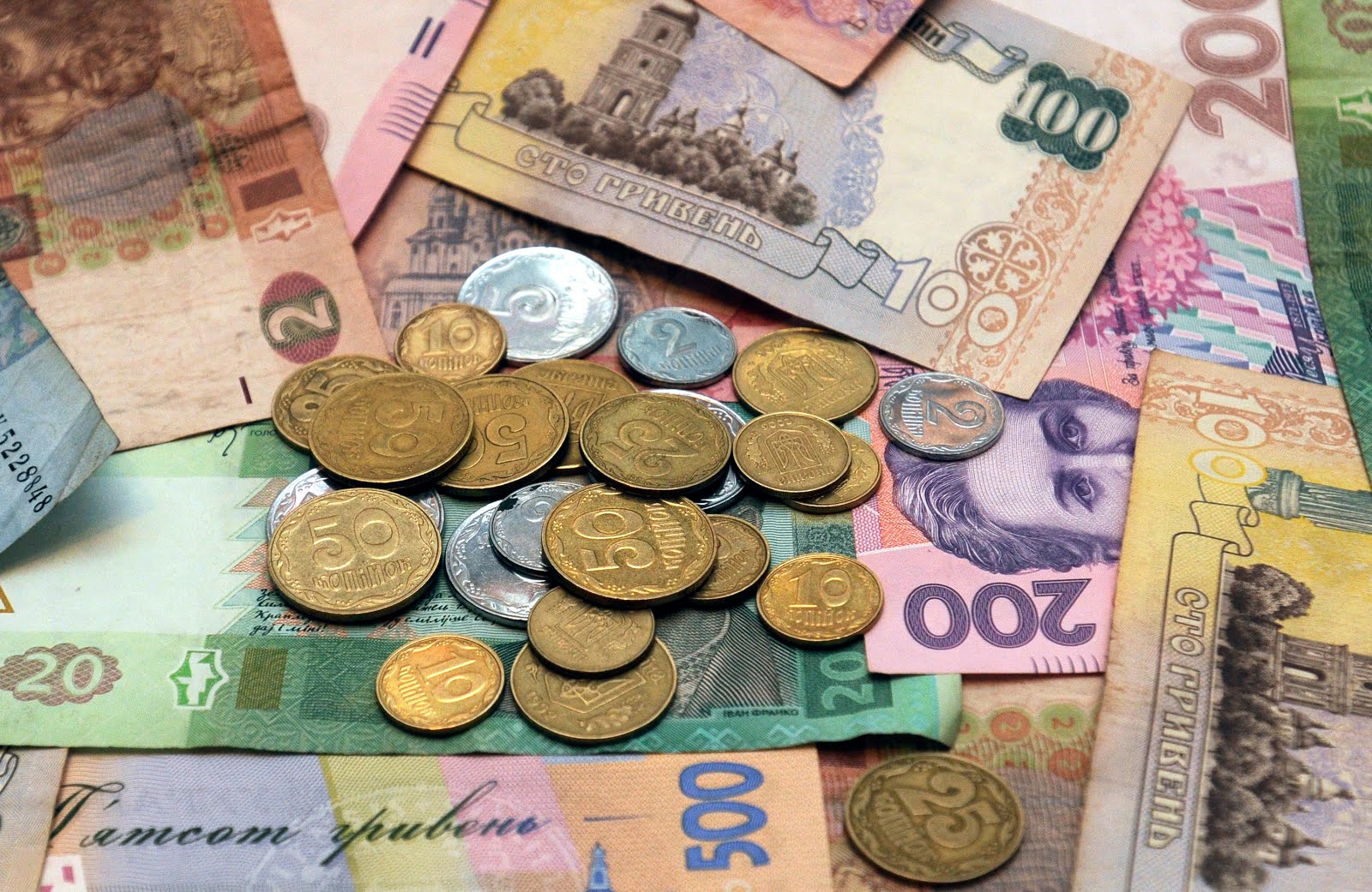 INDUSTRIAL PRICES IN UKRAINE 2 UP IN JULY STATISTICS