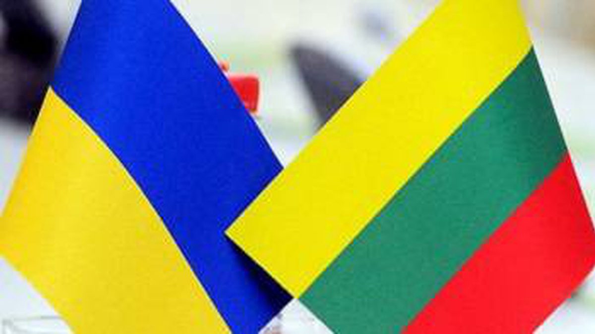 UKRAINE AND LITHUANIA SIGN DECLARATION ON STRATEGIC PARTNERSHIP DEVELOPMENT