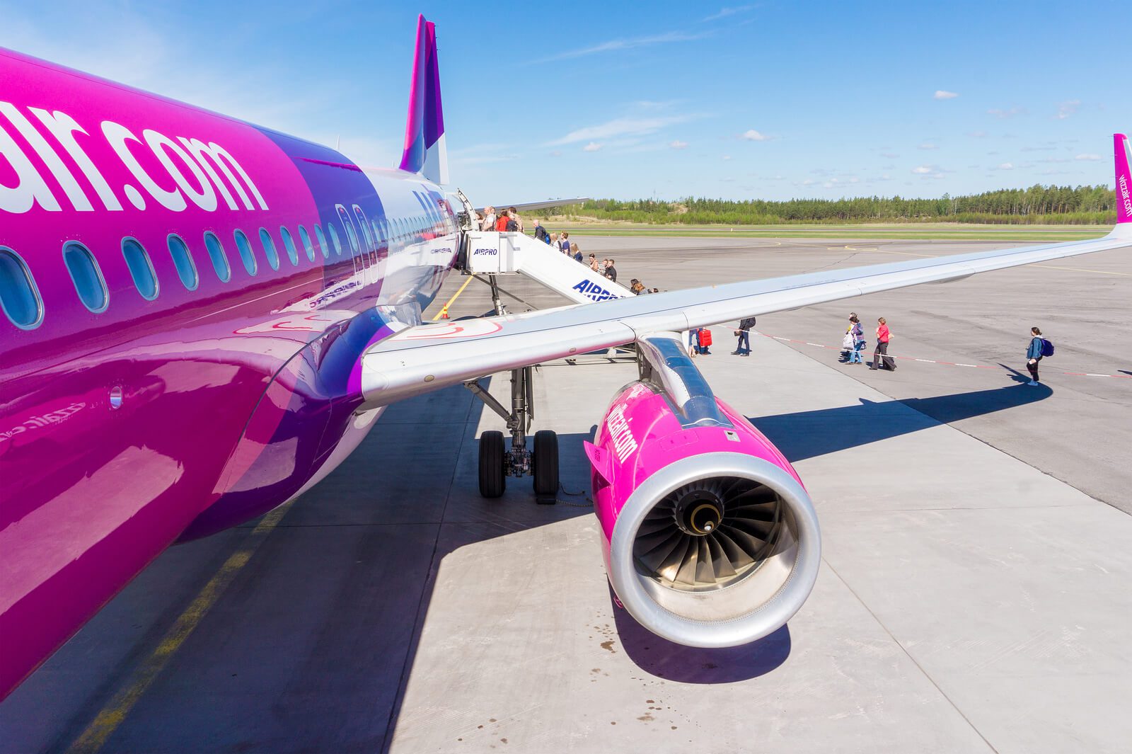 WIZZ AIR PLANS TO RESUME FLIGHTS FROM UKRAINE TO 10 COUNTRIES