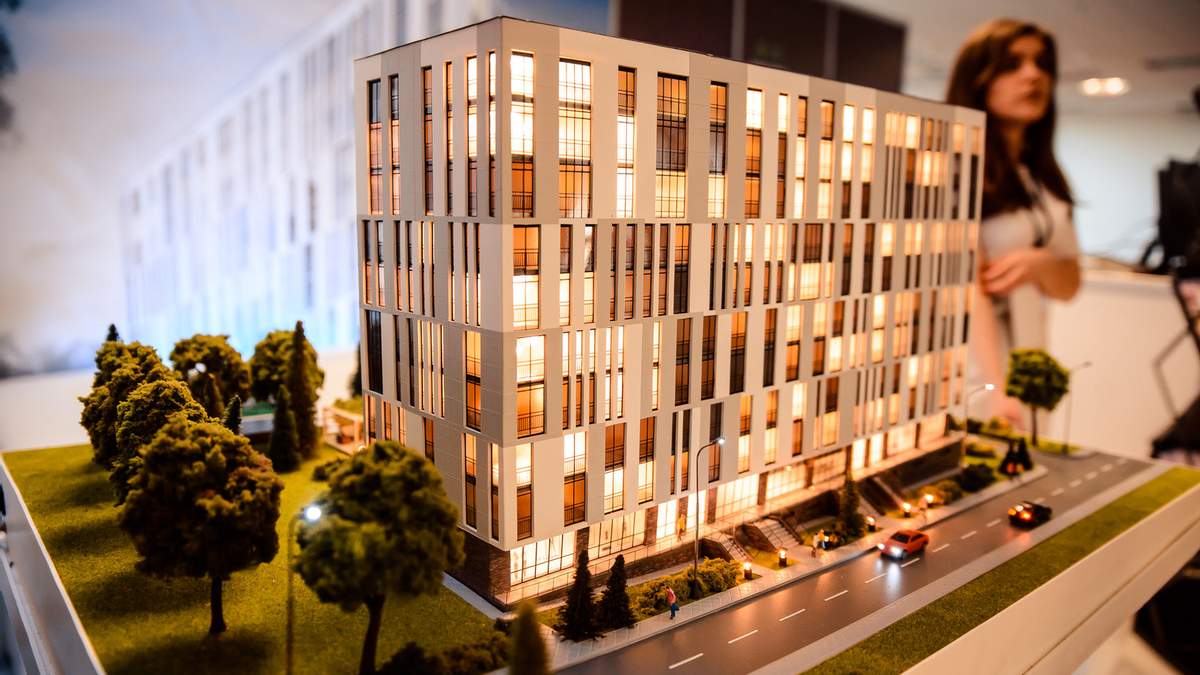 PRICES FOR PRIMARY REAL ESTATE UP BY 12, IN SOME PROJECTS BY 25 OVER YEAR